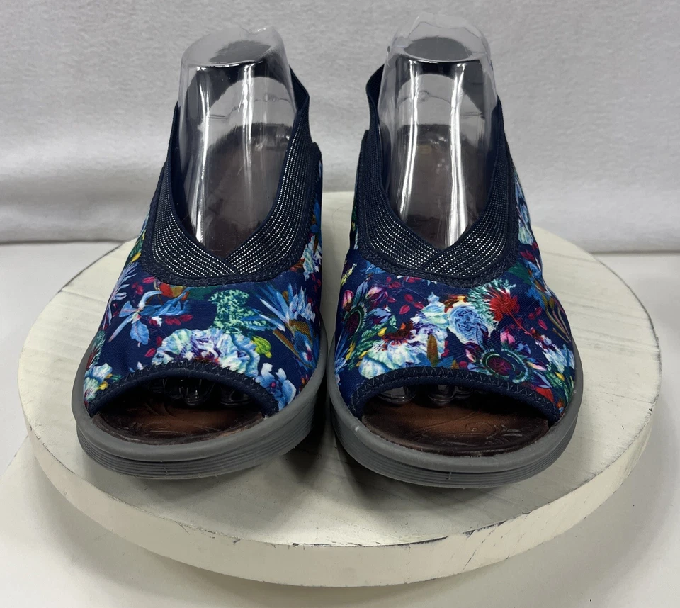 Zapato de cuña BZEES azul marino floral Del’Rey para mujer sin cordones talla 11 M Foto 2 de 4