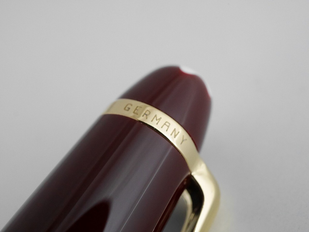 Montblanc Meisterstuck Classique 164 Bordeaux Ballpoint Pen (MINT