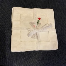 Set of 4 Tiramisu Linen White Cocktail Napkins- Embroidered Cocktails New