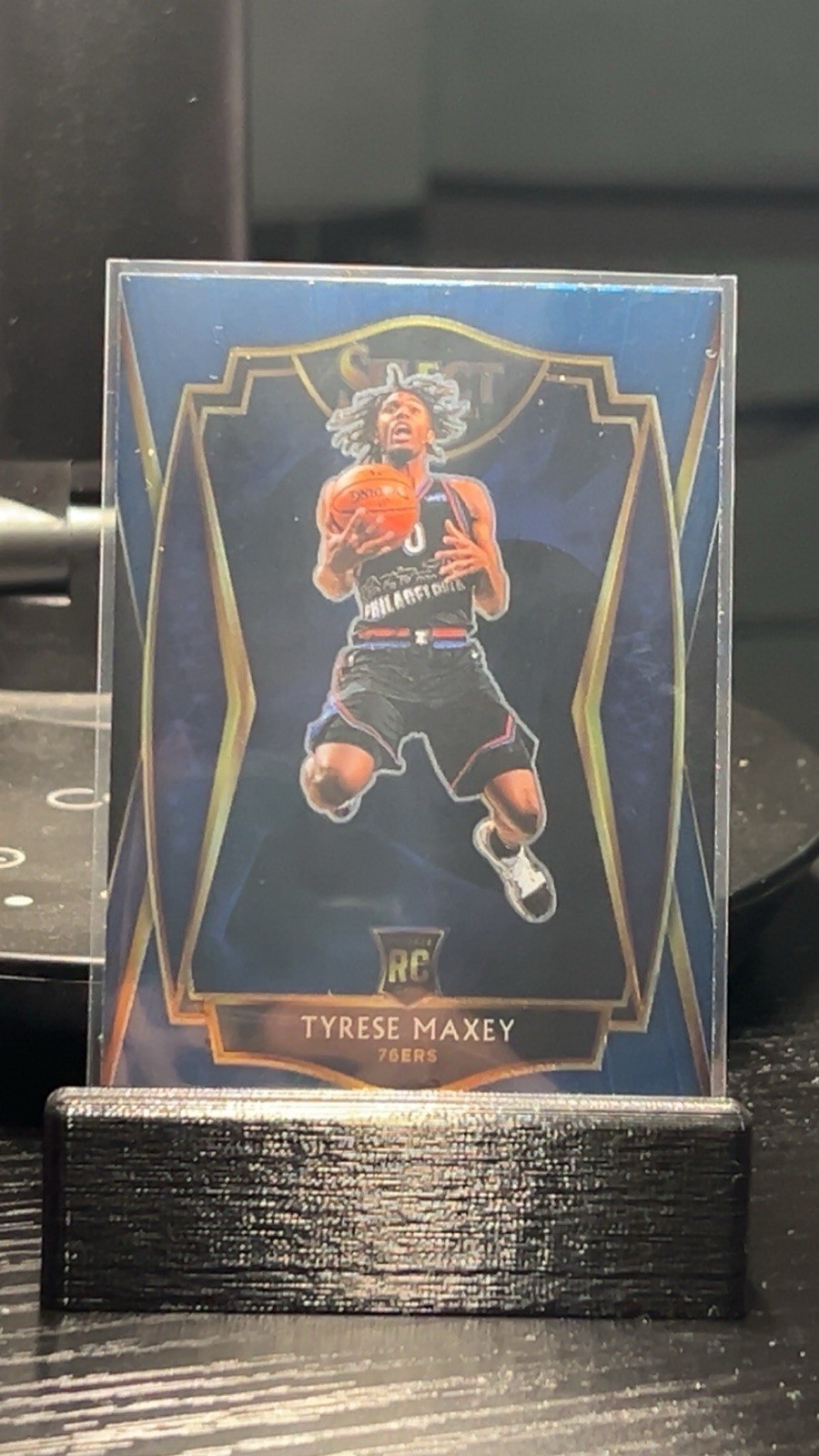 2020-21 Panini Select - Premier Level Tyrese Maxey #174 Blue Prizm (RC)