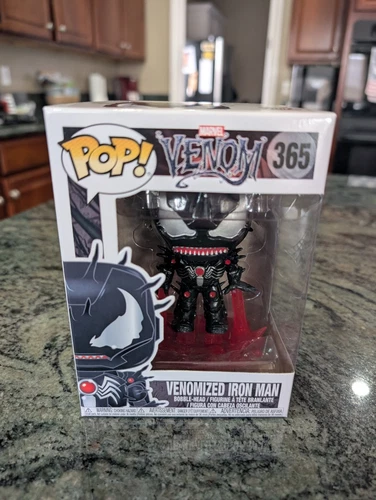 Funko POP! Marvel Venom - Venomized Iron Man #365 w/Protector. MINT