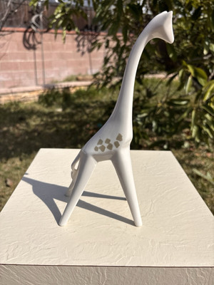 Peter Muller Giraffe For Sgrafo Porcelain Germany 1950 s 10.7 high