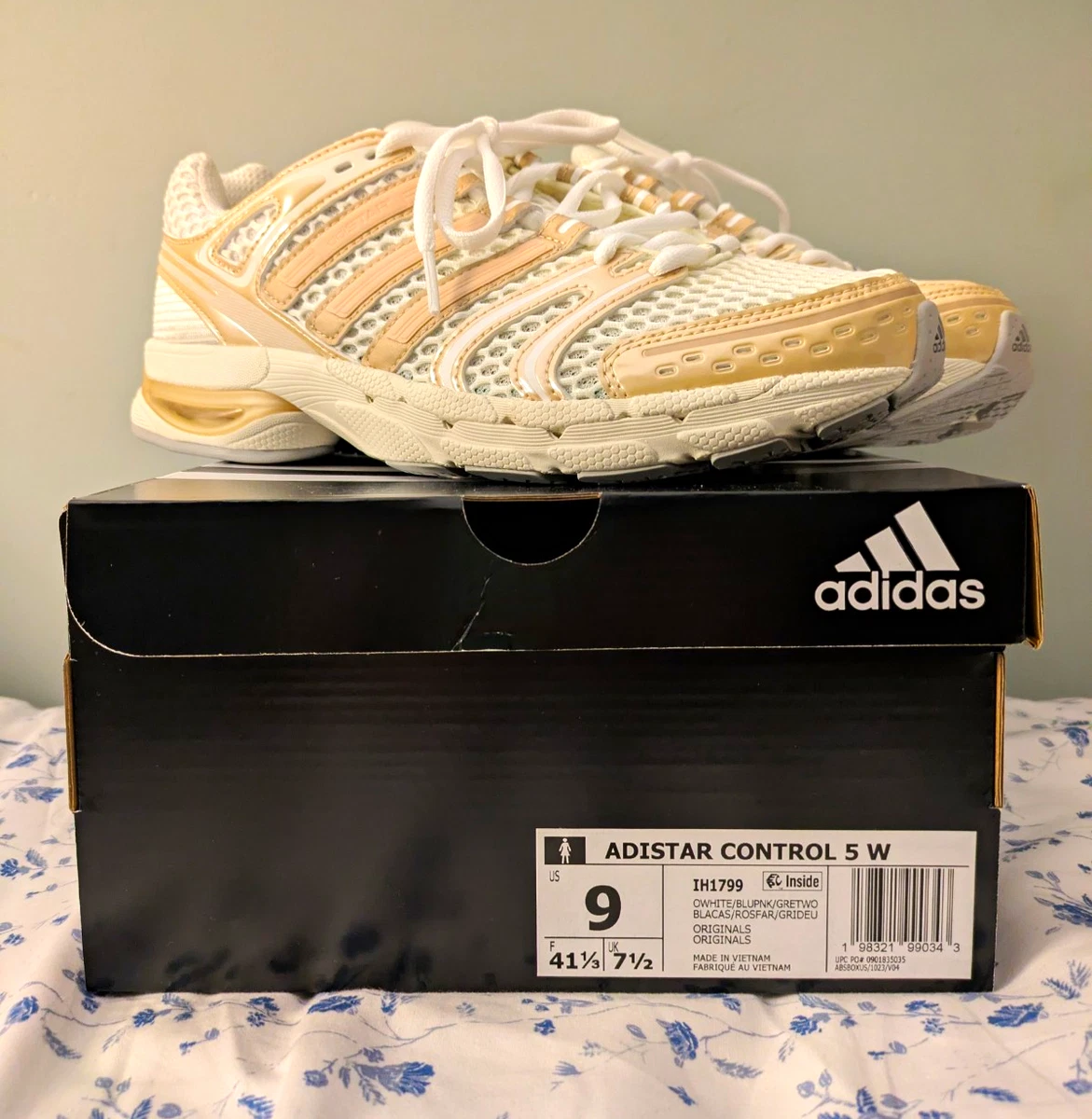 専用　ホワイト adidas Ivory Athletic Shoes for Women for sale | eBay