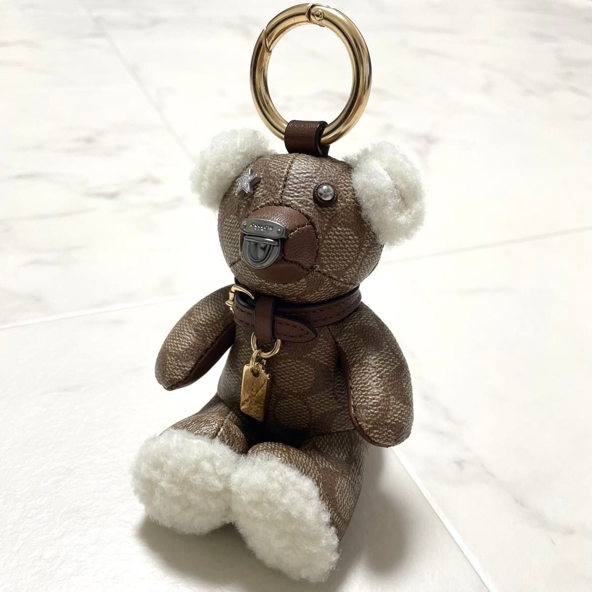 Extremely beautiful coach Bear Keyring Signature … - image 1