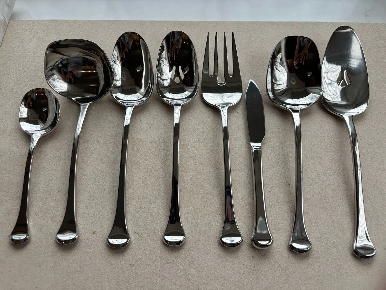 Oneida - OTHENIA - huge lot of 8 serving pieces NEW