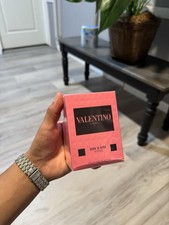 Valentino Donna Born in Roma