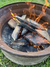 Bourbon Barrel BBQ Smoking Wood Chunks for Smoker, Whiskey Barrel Head Pieces