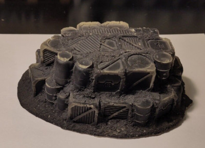 Unpainted Sci-Fi Wargaming container hill piece - Warhammer 40k/Kill team/other