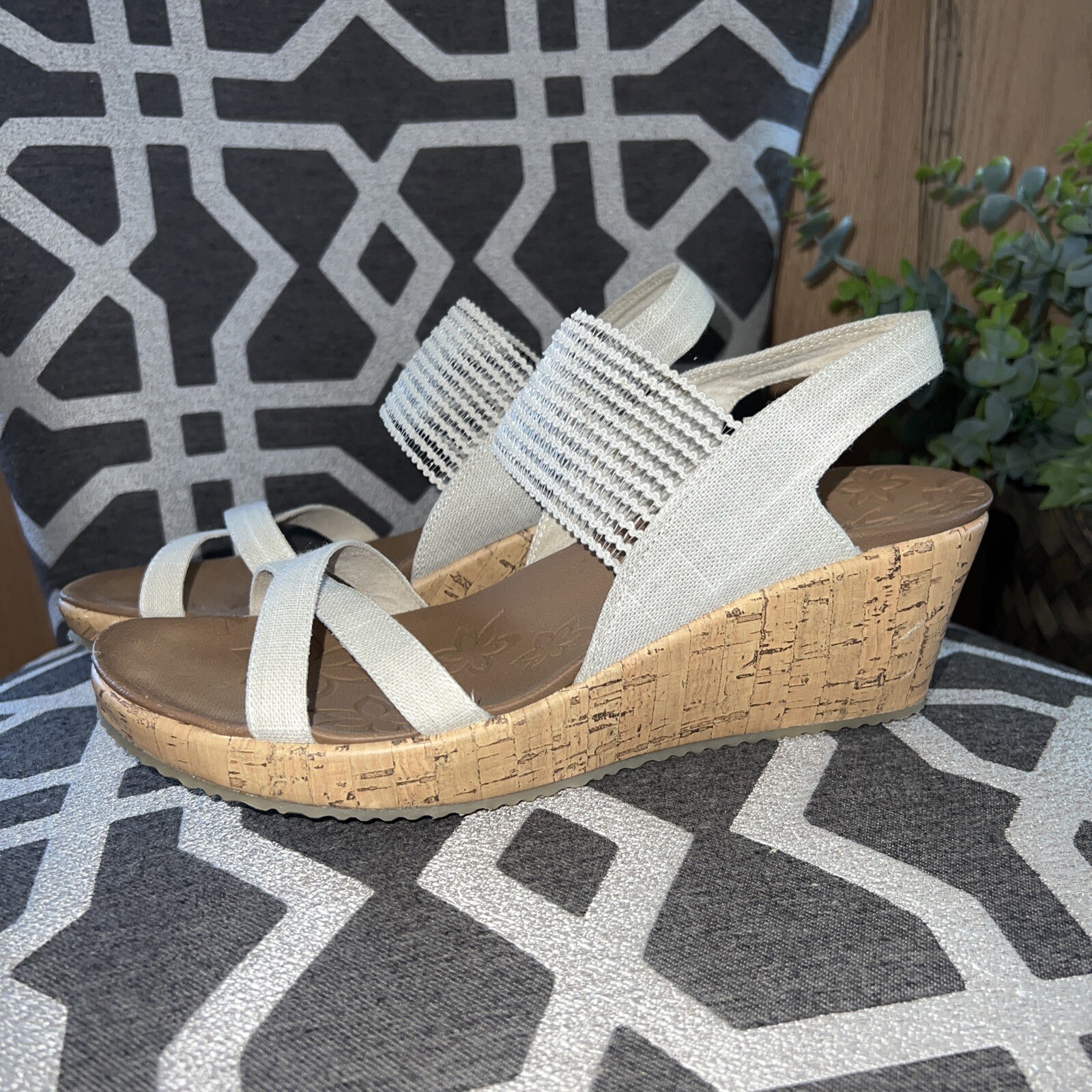 Skechers Luxe Foam Women's Wedge Sandals Tan 2.75” Heel Size 10 | eBay