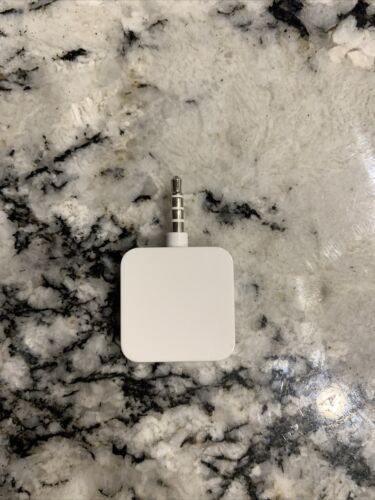 Square Card Reader - Picture 2 of 4