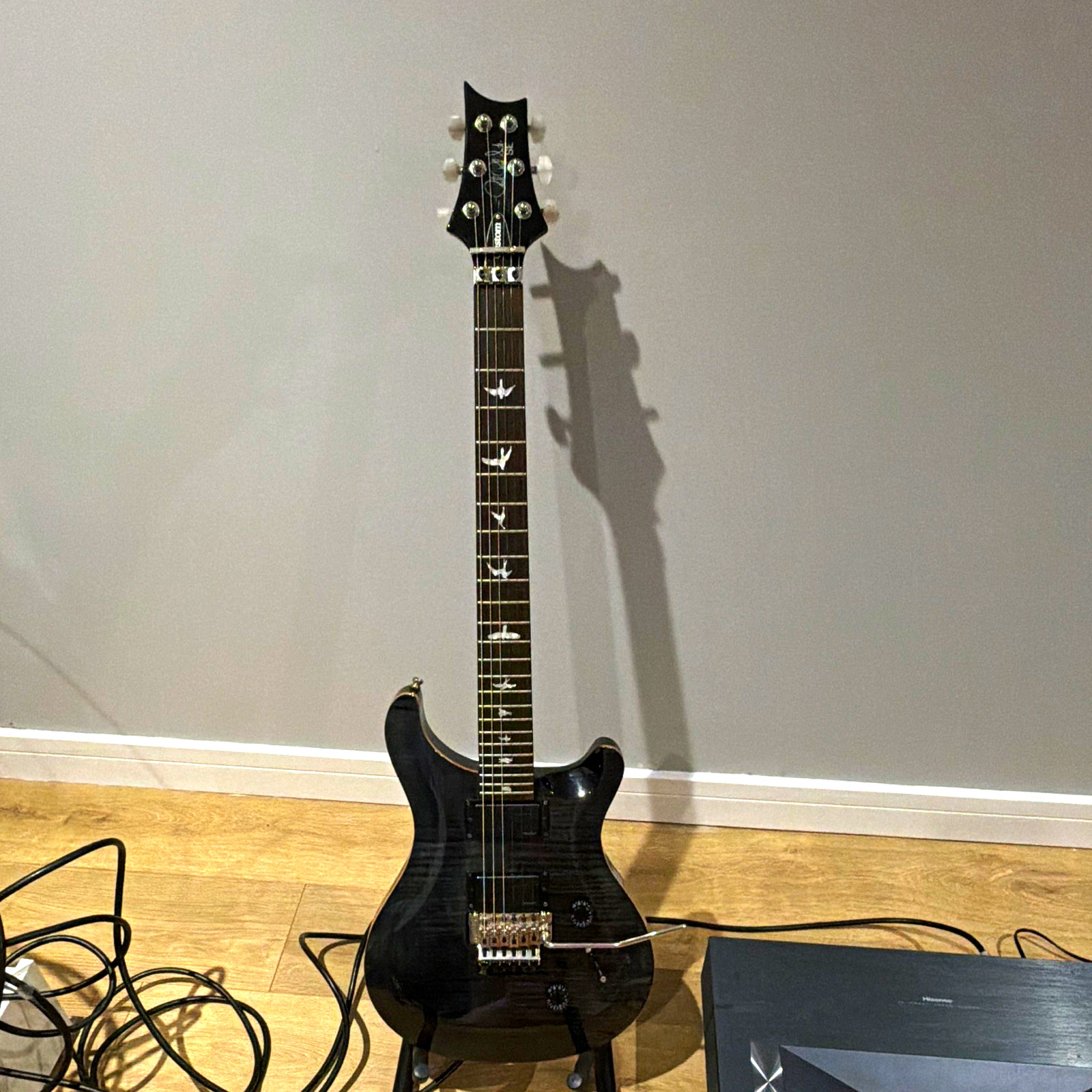 PRS SE Custom 24 floyd rose 6-String Solid Body Electric Guitar 24-Fret
