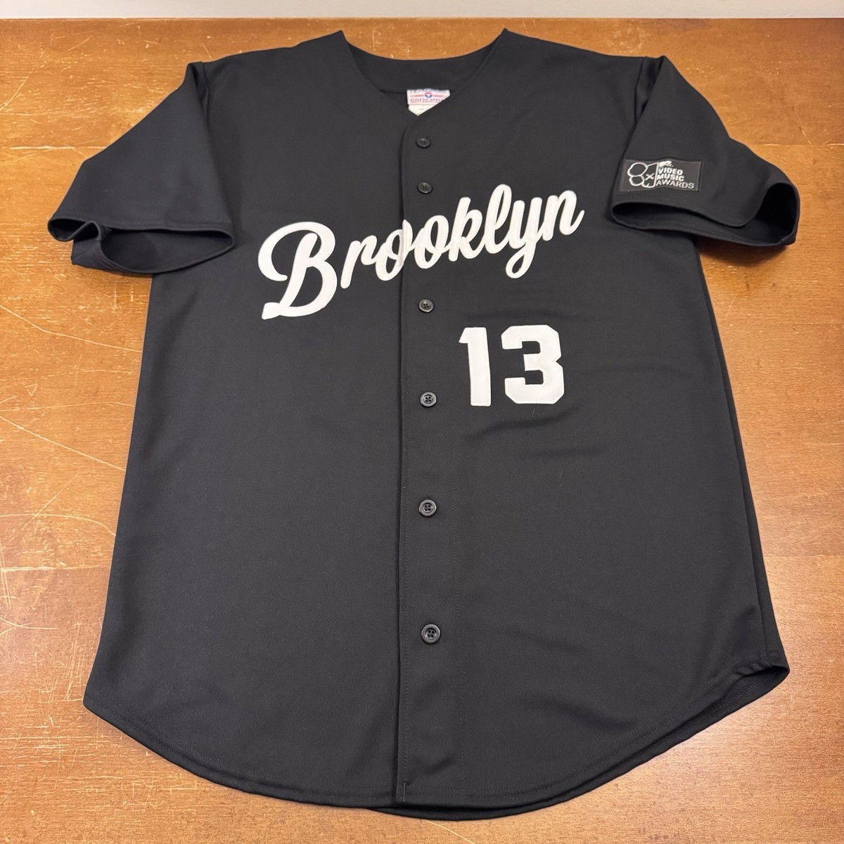 ✯24WORLD MV Jersey✯2013DVD✯フラッグ✯ KAWS x MTV 2013 VMA 13 Brooklyn Baseball Jersey Embroidered Men