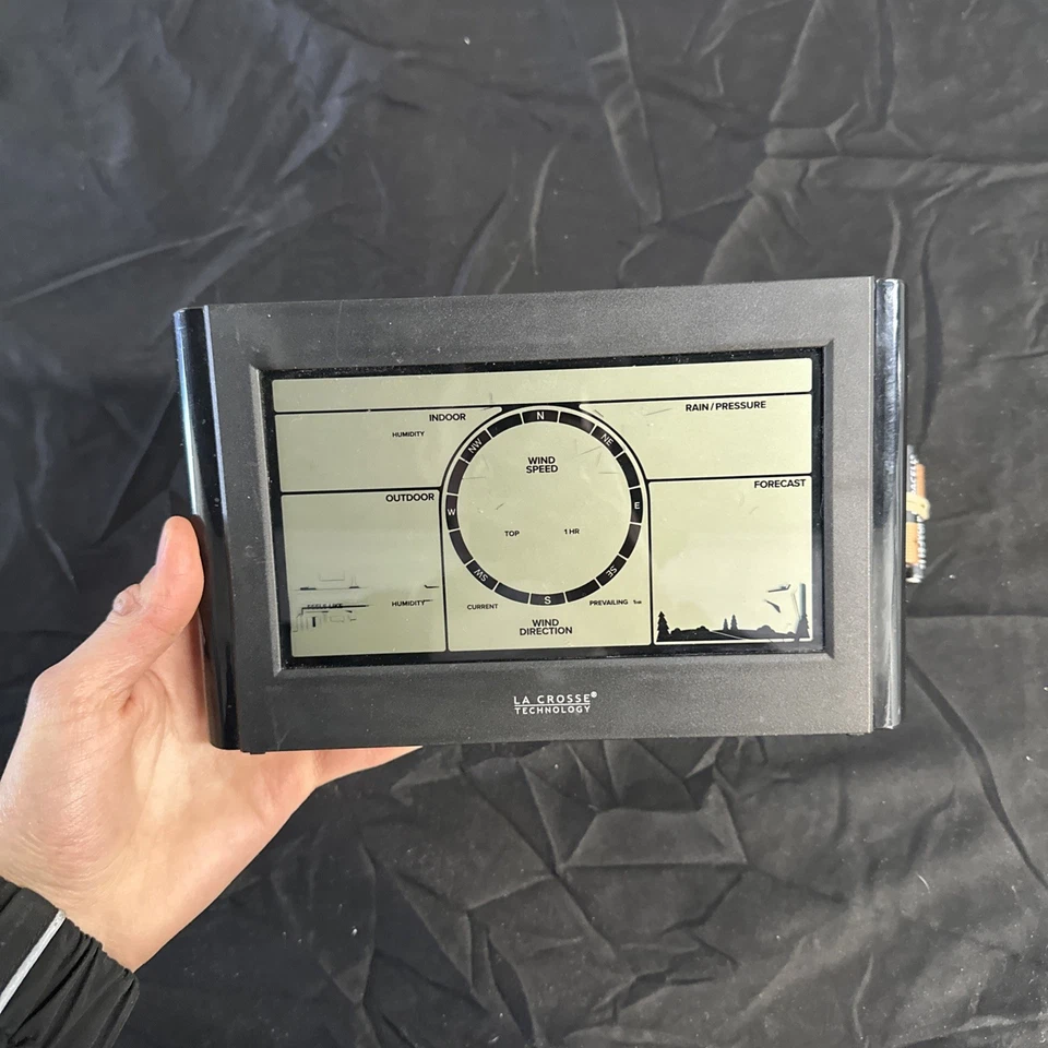 la crosse weather station wireless 328-1414BW SCREEN ONLY Turns On - Image 2 of 4