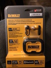 DEWALT DXMA1902092 Pro-X1 Jobsite Bluetooth Earbuds Wireless NEW  Charging Case