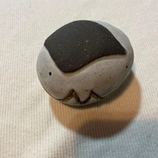 Stone-like incense container 8x6.5x4cm, no box, unique design