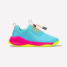 CLOVE CERTIFIED Classic Sneakers - Supernova