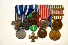 REGIA GUARDIA DI FINANZA MEDAGLIERE CON RARA MEDAGLIA LUNGO COMANDO ARGENTO