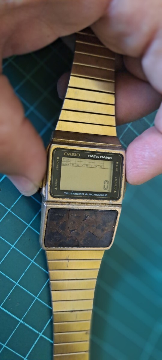 Vintage (1985) Casio DBC-610 Calcolator Data Bank Watch *Work need