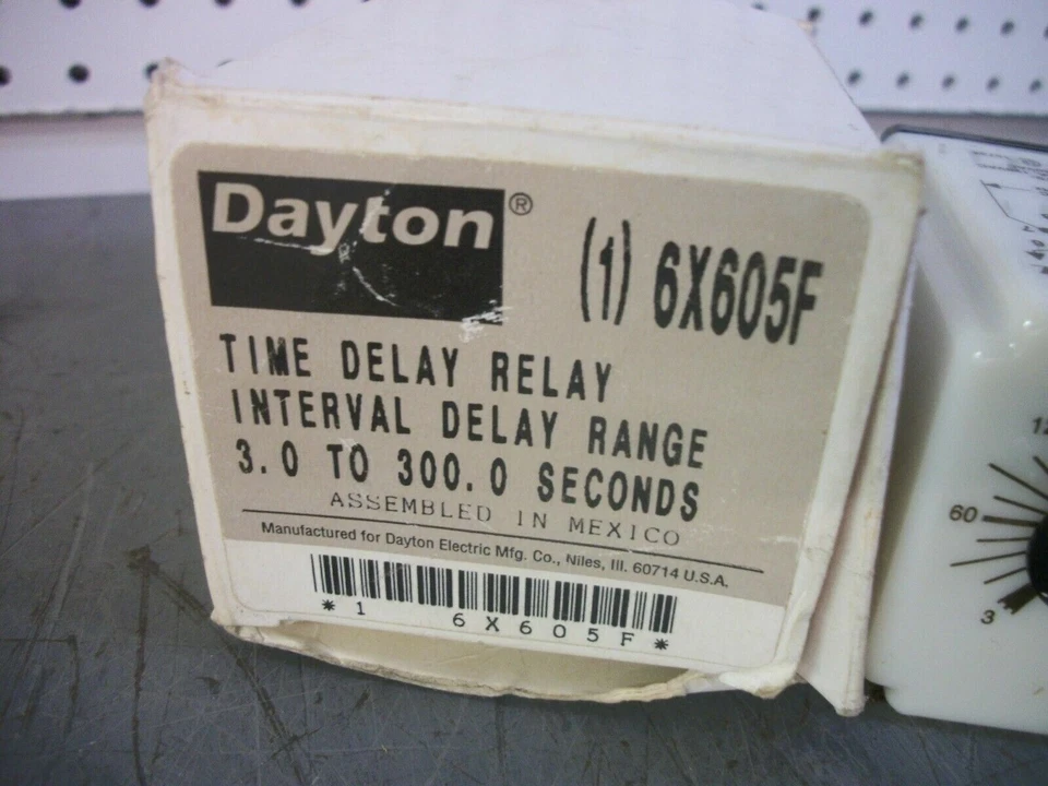 DAYTON TIME DELAY RELAY 6X605F 3.0-300.0SEC NIB - Image 2 of 2
