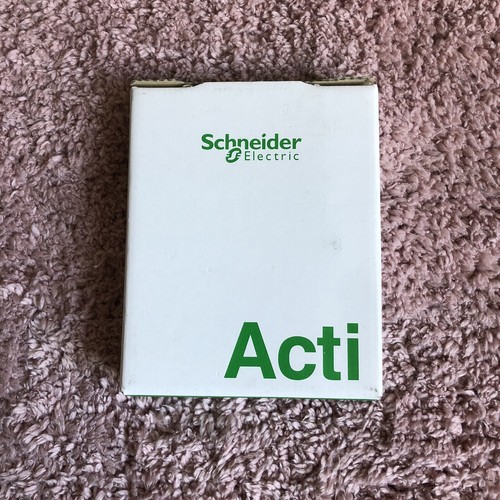 Schneider SEE132C03 Acti 9 Earth Leakage Circuit Breaker 5018934965635