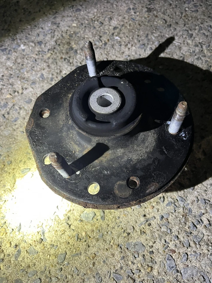 Puntal genuino GM Mount Asm-Frt 23312166 Foto 2 de 3