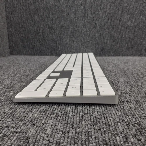 Apple Magic Keyboard Numeric Keypad MQ052J/A Good Condition Used - Picture 3 of 12