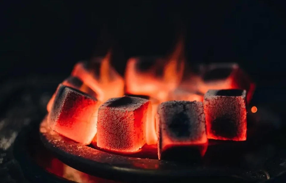 Cubos de cachimba de carbón 720 piezas, 10 kg a granel ENVÍOS DESDE NOSOTROS (carbón de coco de Indonesia) Foto 4 de 4