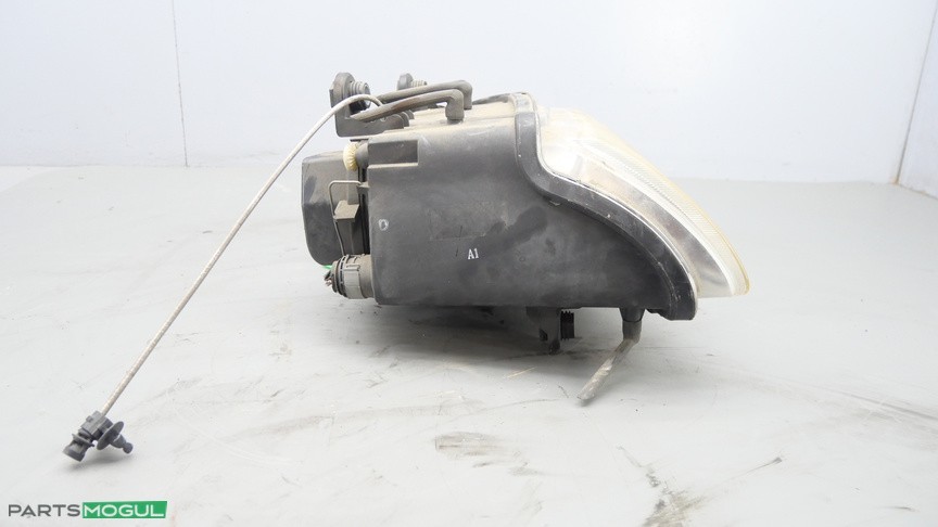 04-08 Maserati Quattroporte Front Left Driver Side Headlight Head Light Lamp OEM