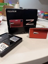 Fujifilm FinePix Z20fd 10MP Red Compact Camera 3x Zoom, Built-in Flash, USB