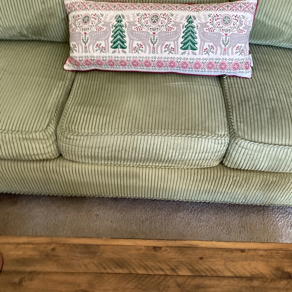 Martha Stewart 假日腰部刺绣贴花枕头森林朋友 — 第 2/4 张图片