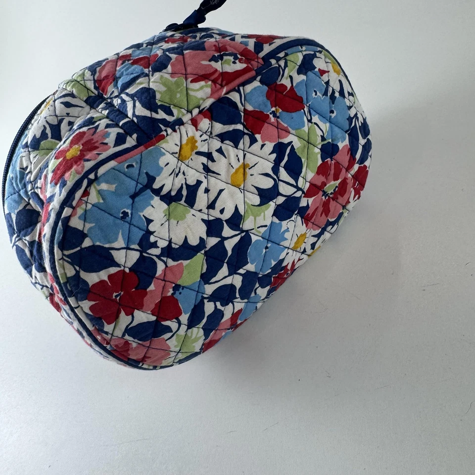 Vera Bradley Bolsa de Cosméticos Acolchada Maquillaje Viaje Organizador Estuche Bolsa Artículos de Aseo Foto 4 de 4