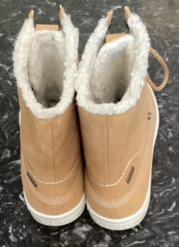 Womens Rockport True Walk Zero Capsule Fur Waterproof Boots In Size 10M-9”High - Picture 3 of 5