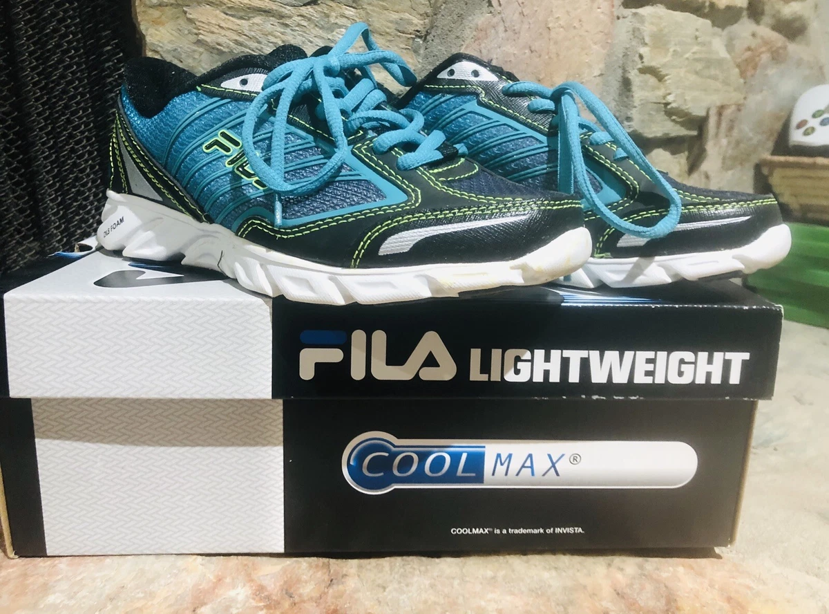Fila fresh lightweight hotsell running shoe
