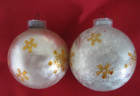 Vintage Lot of 2 GLASS ROUND BALL ORNAMENTS Brushed Silver Gold Snowflake Xmas — photo 5