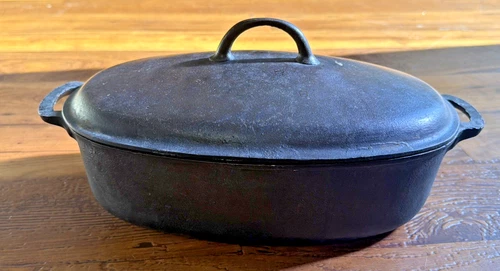 Vtg Griswold Cast Iron Metal No. 3 Dutch Oven Oval Roaster with Lid 2627 2628