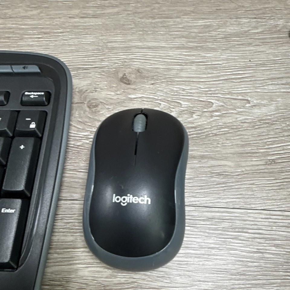 Logitech Wireless Keyboard Mouse Combo with USB Dongle Tested Working - Image 4 of 4