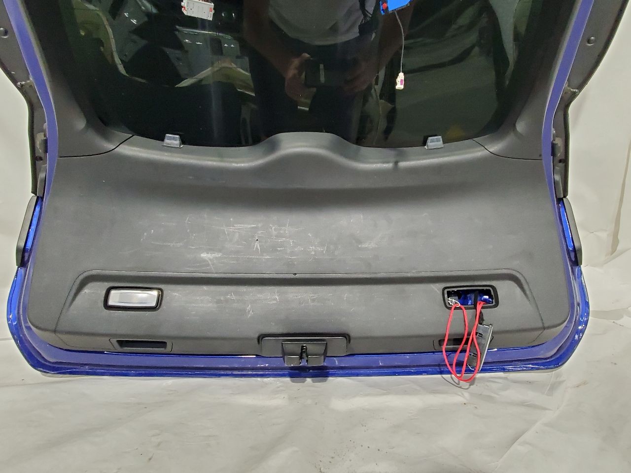 2017 Maserati Levante OEM 406 Blue Emozione Hatch With Spoiler Lights