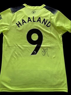 Rara maglia calcio Manchester City firmata Erling Haaland
