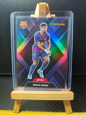 2024-25 Daka FC Barcelona Top Publikum Ronald Araujo Sharp Rhombus Blue 85/149