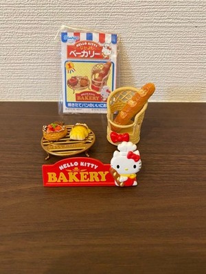 Hello Kitty Nakayoshi Bakery Freshly Baked Bread Good Smell 2010 Re-Ment