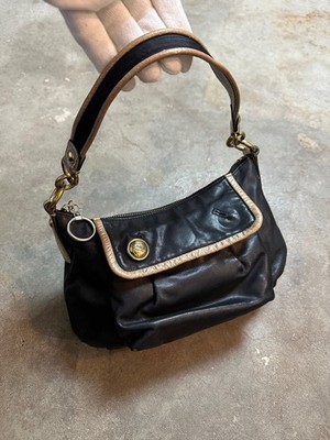 Coach Vintage Y2K 2000s Smooth Leder Baguette Bag Schwarz Gold Handtasche
