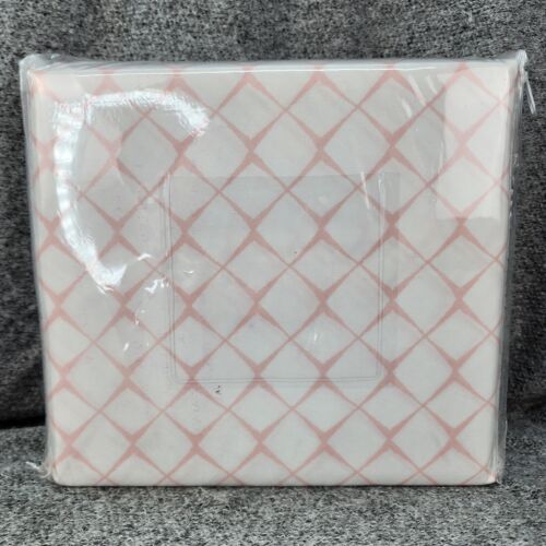 NWT Microfiber Sheets Twin XL Set Fitted Flat Pillowcase OCM White Pink Geometri