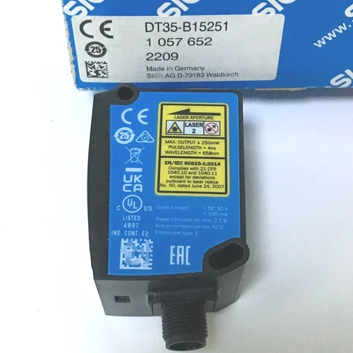 1 Stück Neu Sick DT35-B15251 1057652 Laser Entfernungssensor Expressversand - Bild 1 von 2