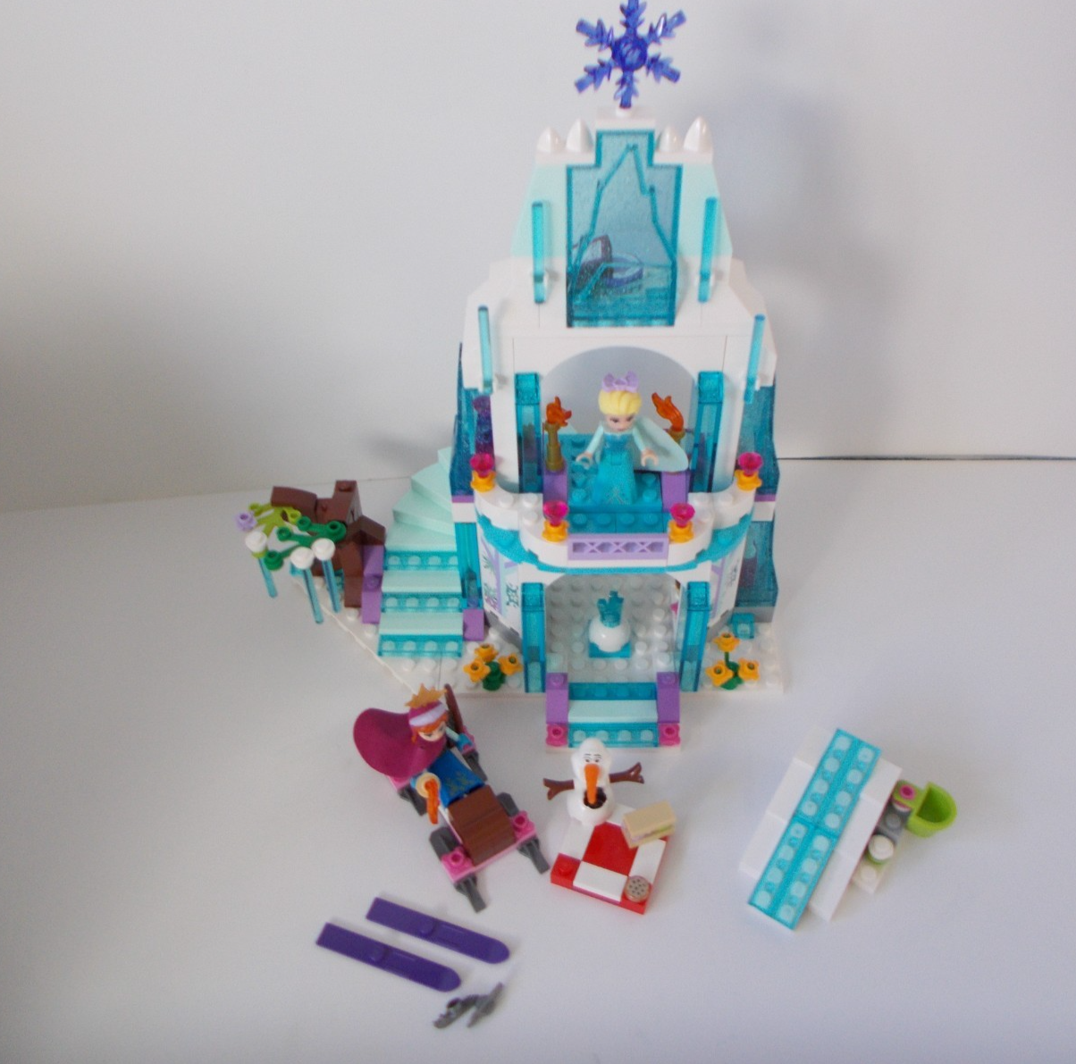 LEGO Disney Princess Elsa's Sparkling Ice Castle 41062 complete