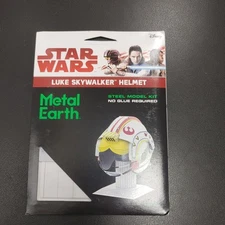 Fascinations Metal Earth Star Wars Luke Sky Walker Helmet 3D Laser Cut Model Kit