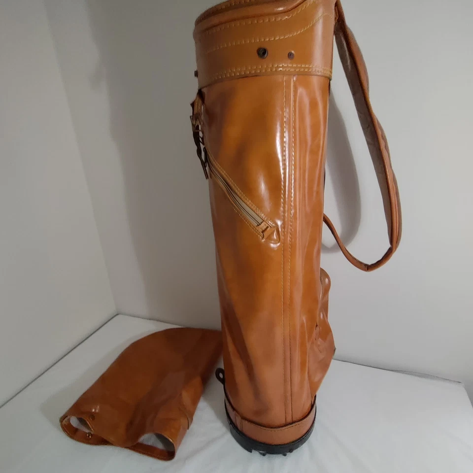 Винтажная коричневая кожаная сумка для гольфа Titleist с дождевиком - Изображение 4 из 4