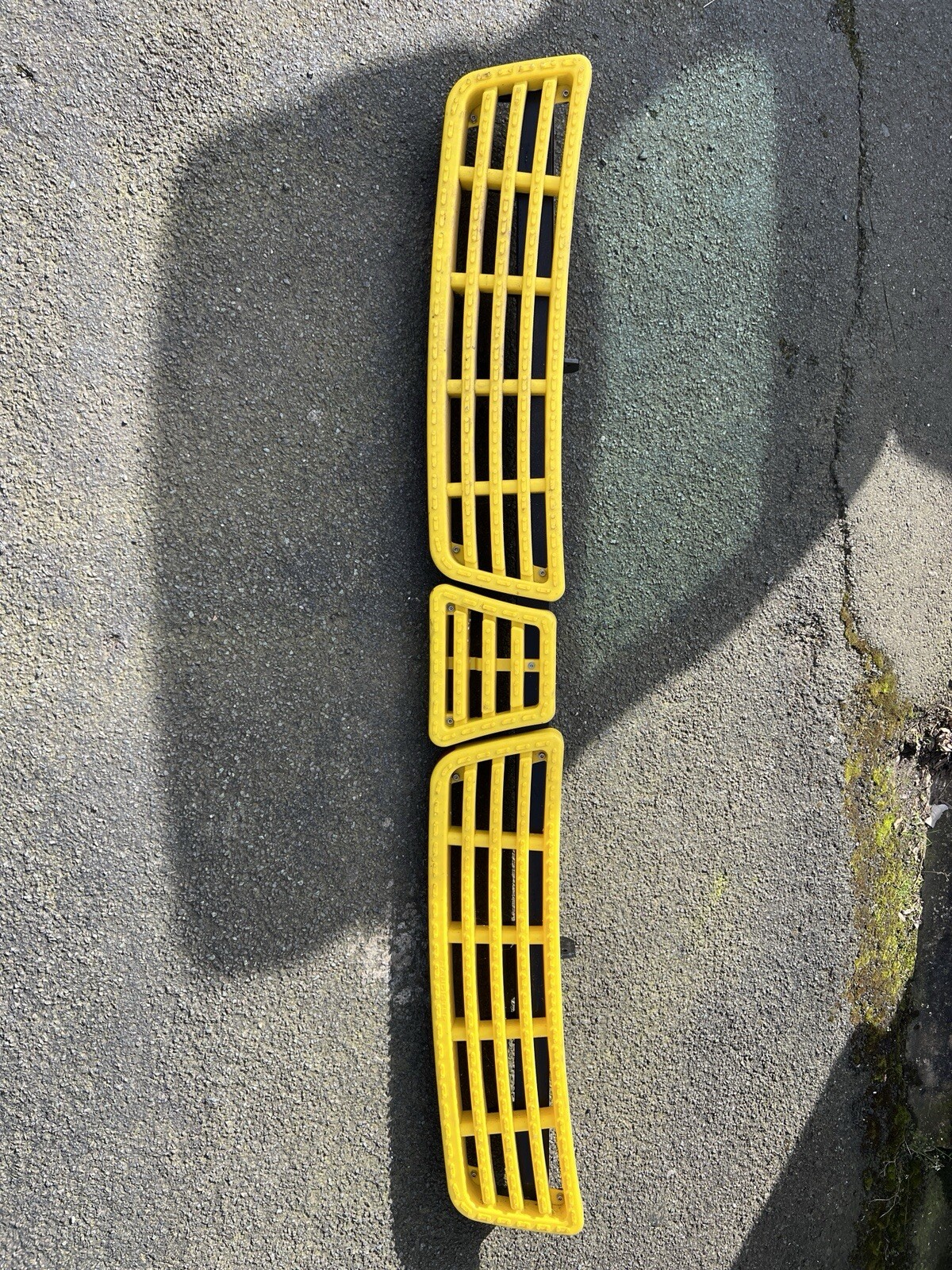 Bild 1 von 2