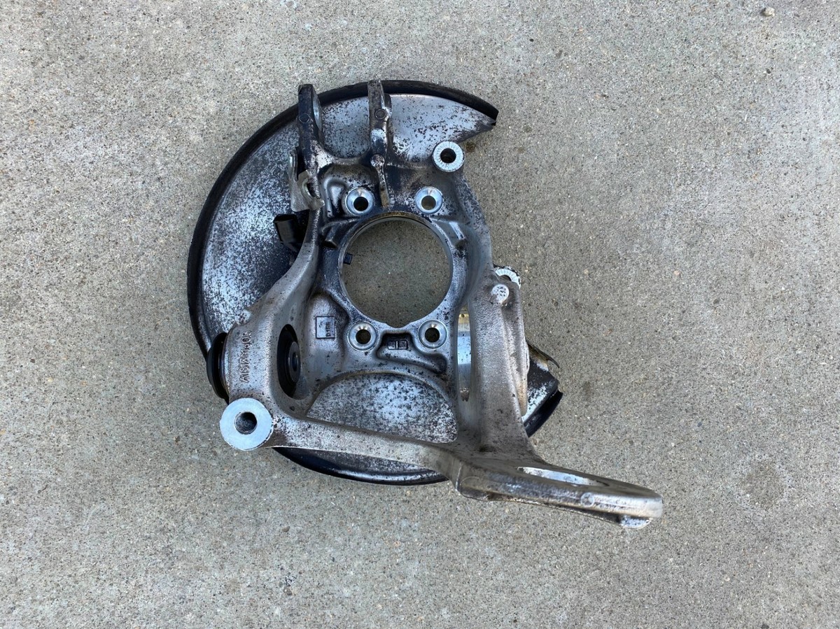 Audi A4 B8 8K 2008 Quattro Rear Suspension Knuckle Upright