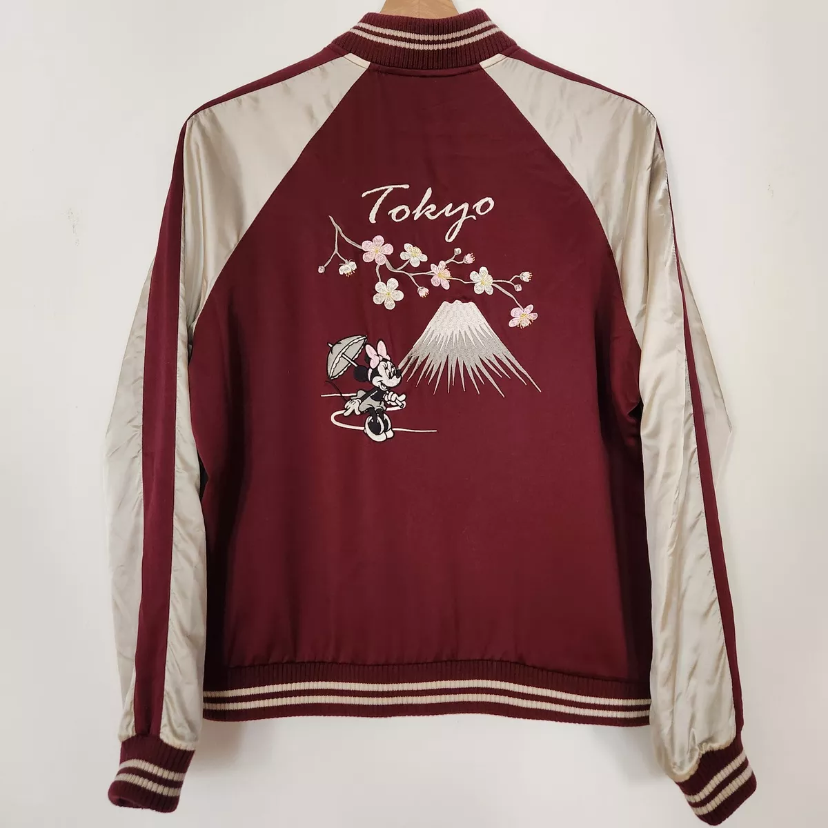 NWT Uniqlo x Disney Mickey Travels Minnie Mouse in Tokyo Zip Up