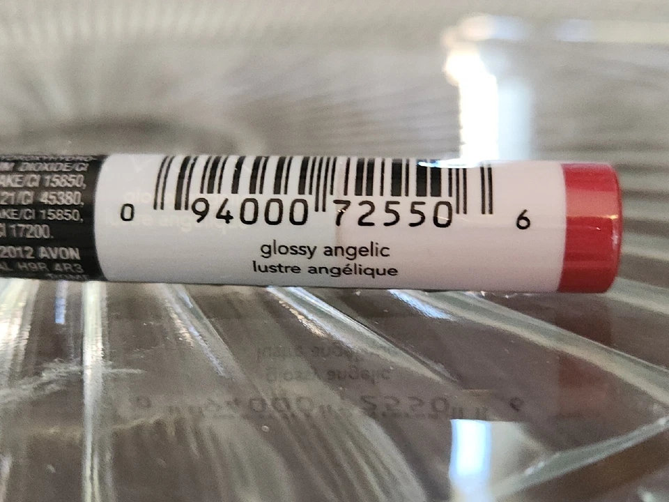 Lápiz labial brillante Avon Big Color rosa angelical brillante Foto 2 de 2